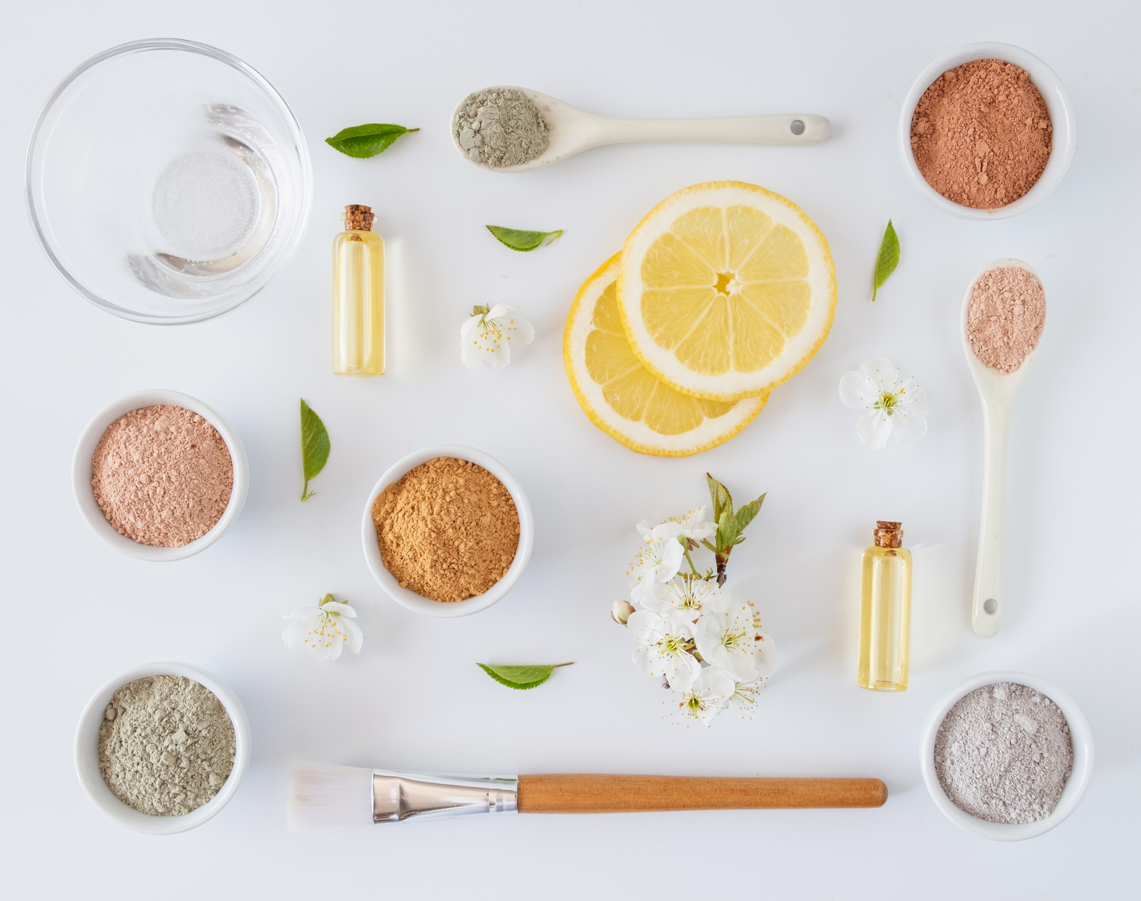 3 DIY Hand Masks For Dry Hands That Actually Work