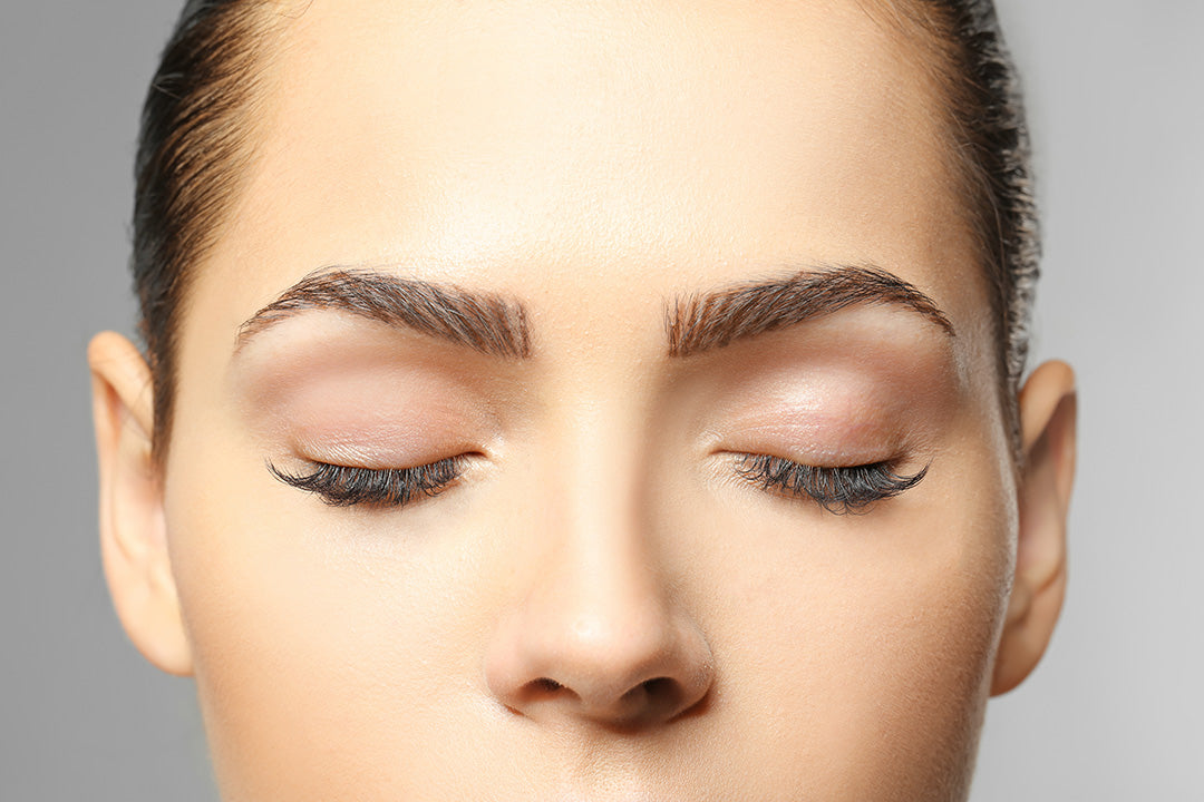 Brow and lash tinting